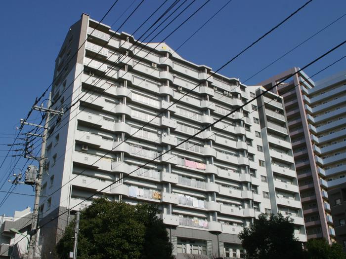 apartment 川口市飯塚2-3-3

住棟配置図