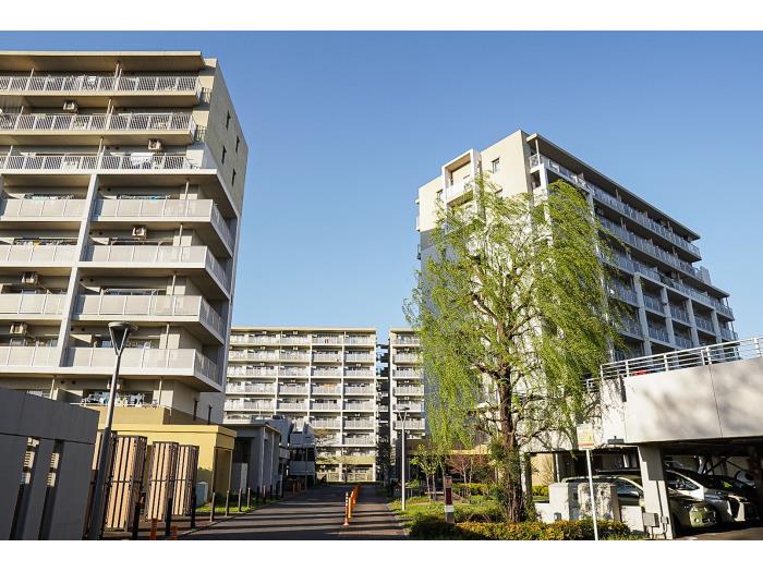 apartment ふじみ野市上野台1-1ほか

住棟配置図