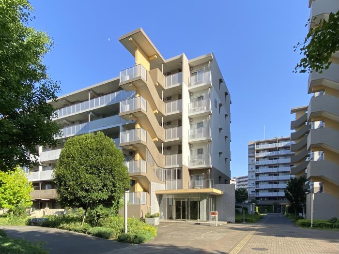 apartment ふじみ野市上野台1-1ほか

住棟配置図