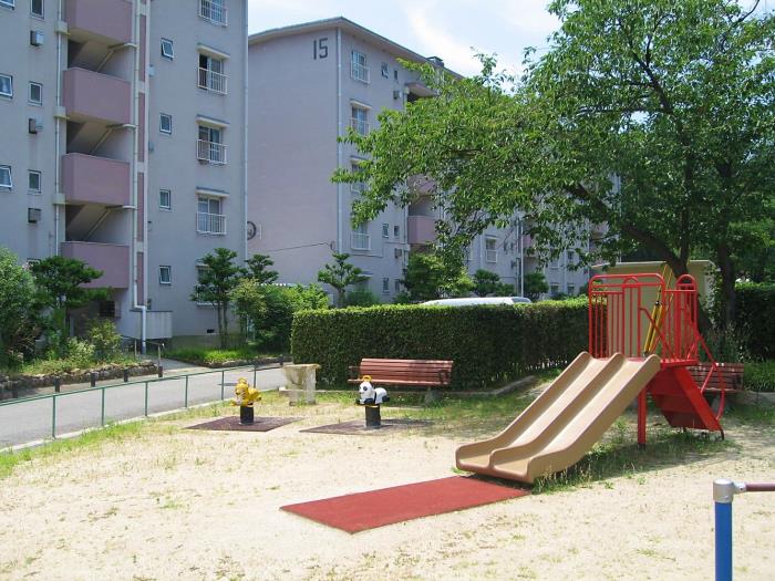apartment 宝塚市野上六丁目5番

住棟配置図