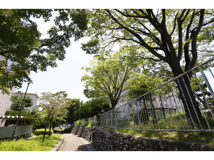 兵庫県神戸市垂水区にあるUR賃貸住宅 上高丸の周辺写真 2/10