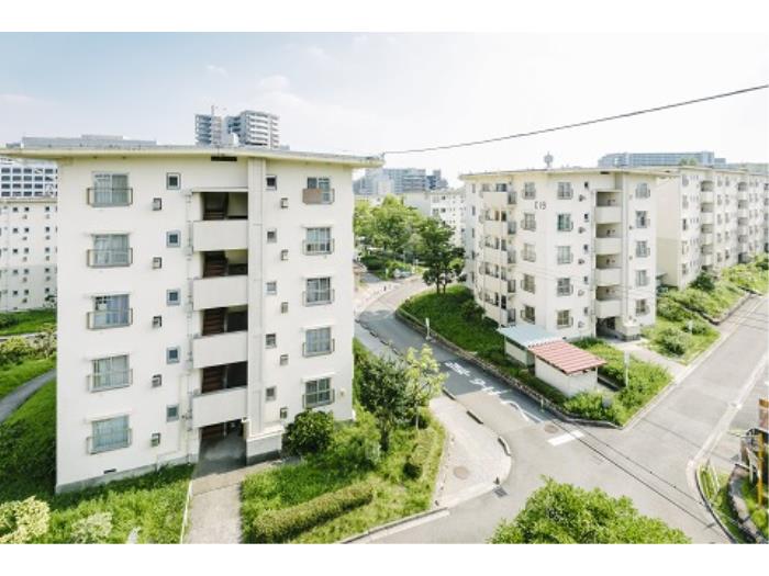 apartment 豊中市新千里西町三丁目1番

住棟配置図