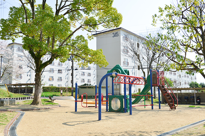 apartment 富田林市寺池台四丁目2番

住棟配置図