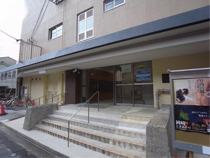 apartment 京都市南区西九条南田町9番地