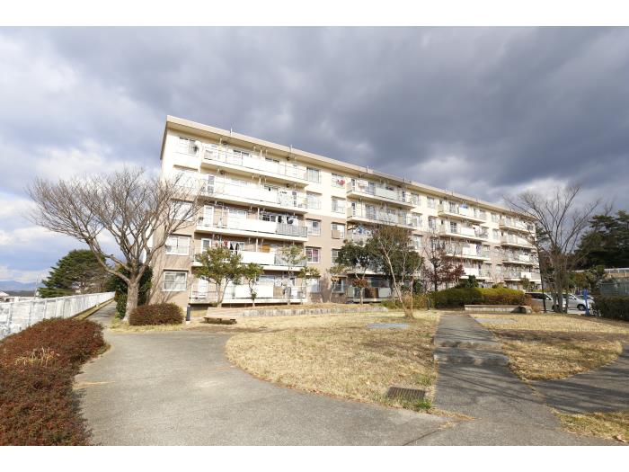 apartment （A地区）神戸市北区有野台一丁目6番、（B地区）五丁目1・3・4番、六丁目20・21番

住棟配置図