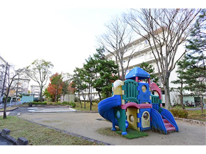 apartment （A地区）神戸市北区有野台一丁目6番、（B地区）五丁目1・3・4番、六丁目20・21番

住棟配置図