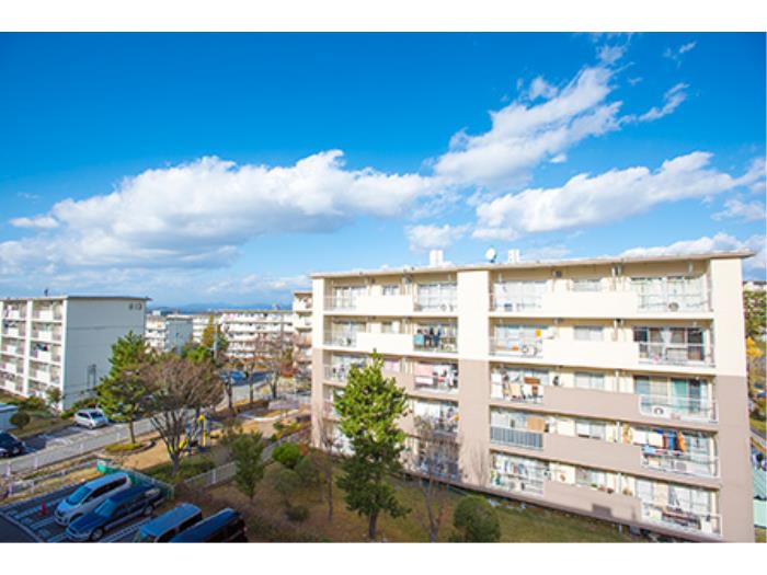 apartment （A地区）神戸市北区有野台一丁目6番、（B地区）五丁目1・3・4番、六丁目20・21番

住棟配置図