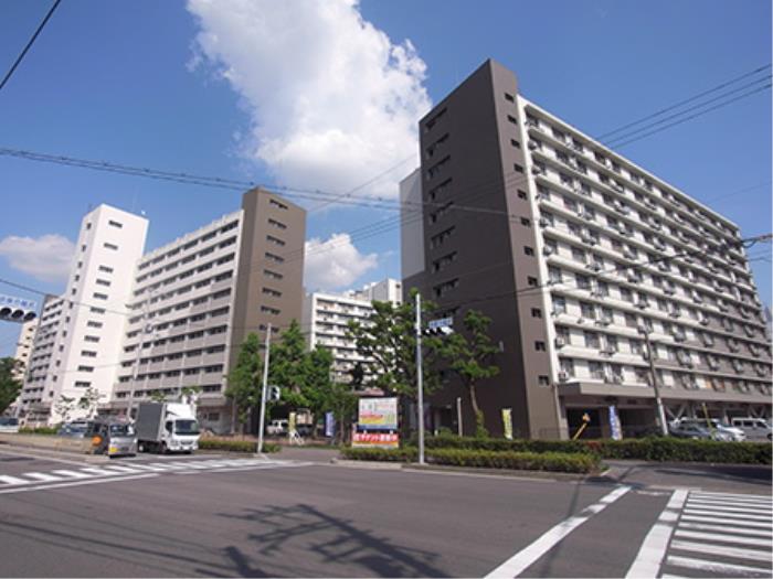apartment 大阪市此花区伝法六丁目3番

住棟配置図