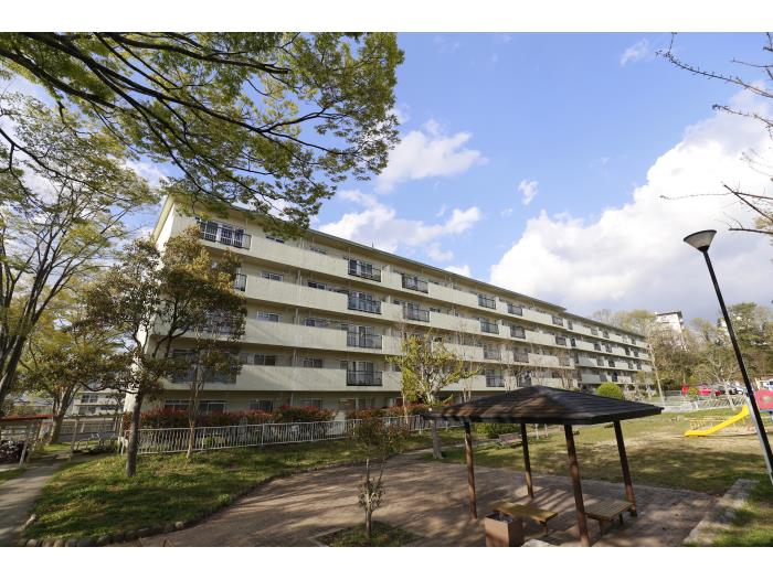 apartment 神戸市北区君影町一～三丁目

住棟配置図