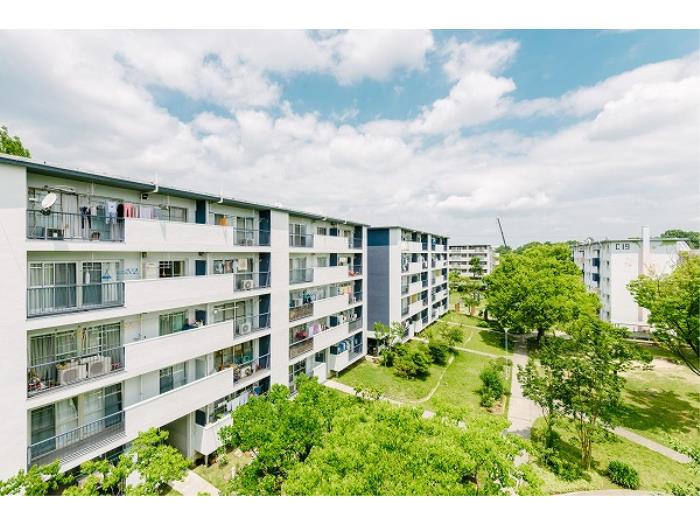 apartment 豊中市新千里東町二丁目7番

住棟配置図