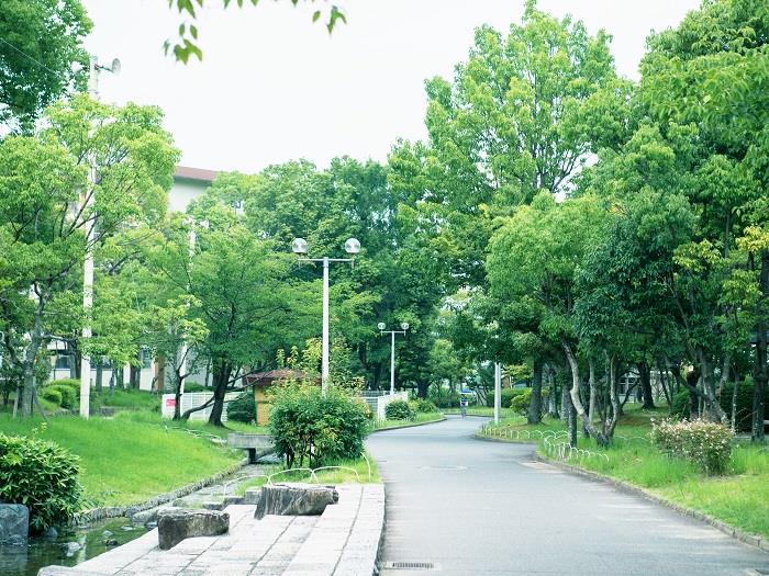 apartment 奈良市右京2丁目1番地の2、2番地・3番地

住棟配置図