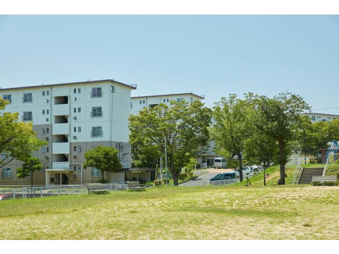 apartment 泉南市信達大苗代62番地

住棟配置図