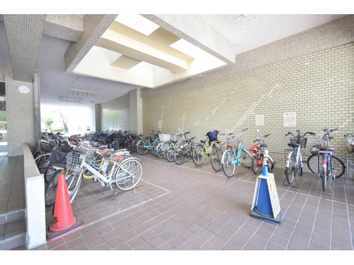 apartment 広島市中区白島北町18番2号

住棟配置図