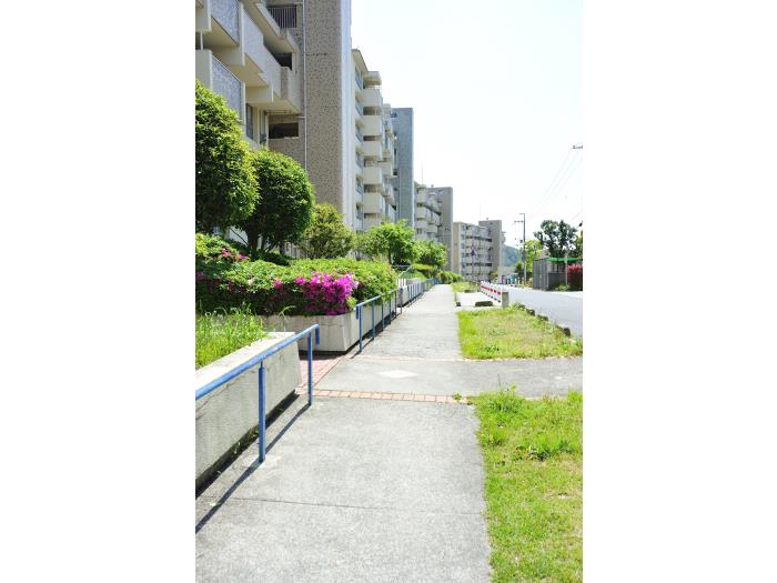 apartment 神戸市北区花山東町1～3番

住棟配置図