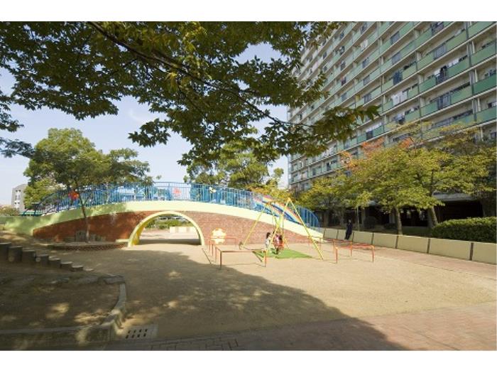 apartment 泉大津市虫取町一丁目5番

住棟配置図