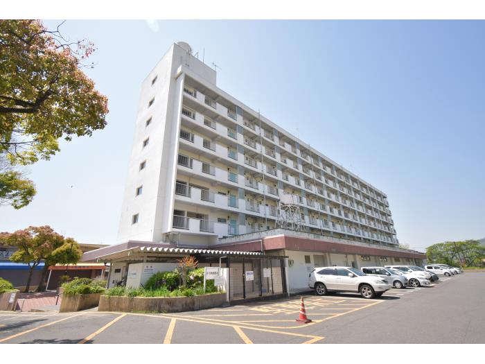 apartment 広島市安佐北区真亀三丁目1番1

住棟配置図
