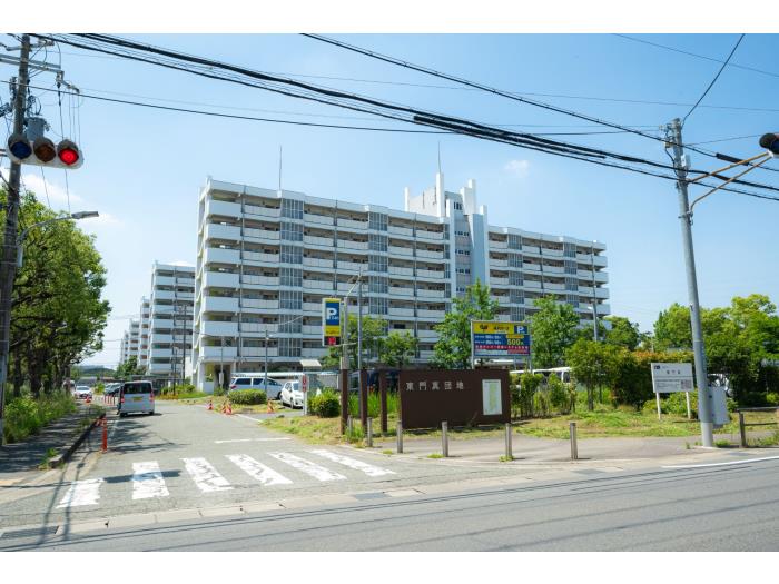 apartment 門真市脇田町2番

住棟配置図