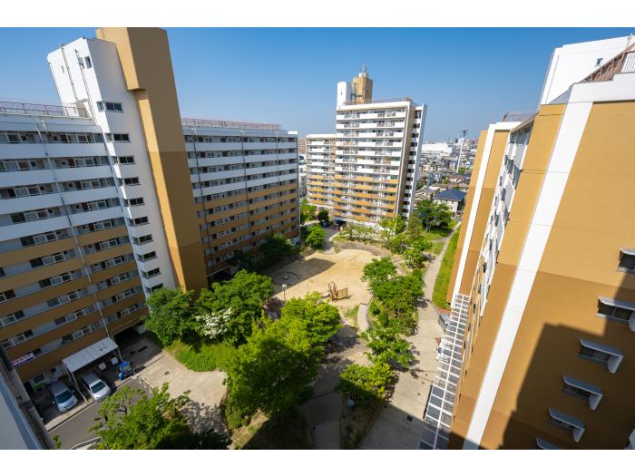 apartment 東大阪市玉串町西三丁目1番・4番

住棟配置図