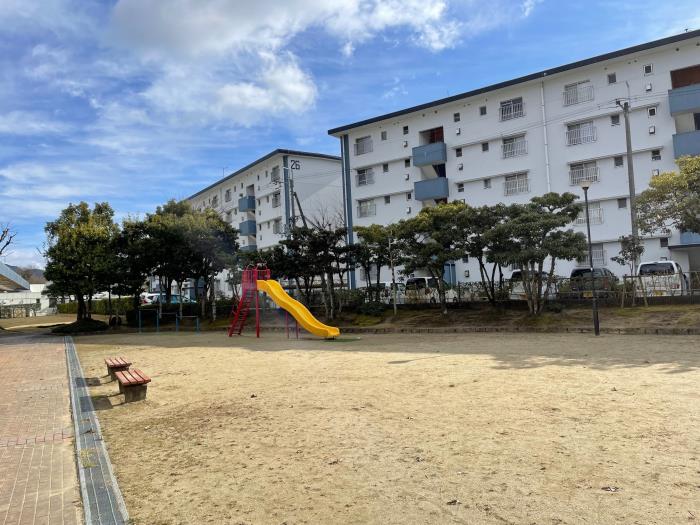 apartment 亀岡市北河原町一丁目2～6番地・二丁目1～6番地

住棟配置図