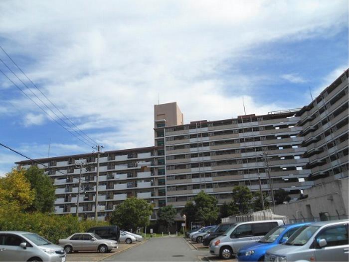 apartment 守口市外島町2番

住棟配置図