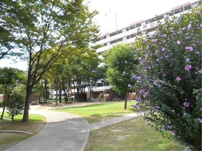 apartment 守口市外島町2番

住棟配置図