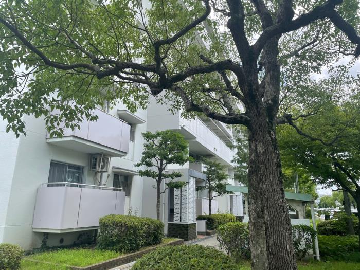 apartment 宇治市槇島町本屋敷40番地の1 他

住棟配置図