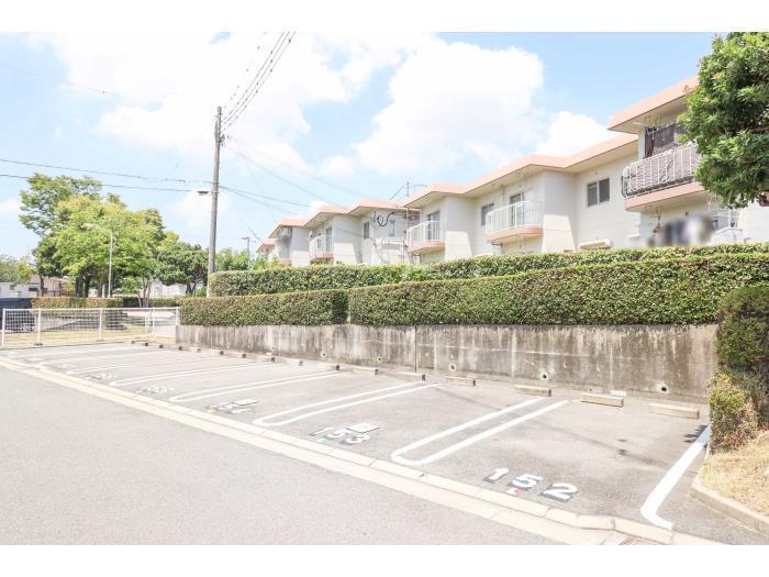 apartment 富田林市藤沢台二丁目2番

住棟配置図