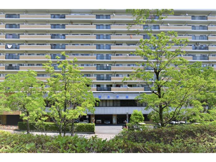 apartment 京都市西京区大原野東境谷町二丁目1番地2

住棟配置図