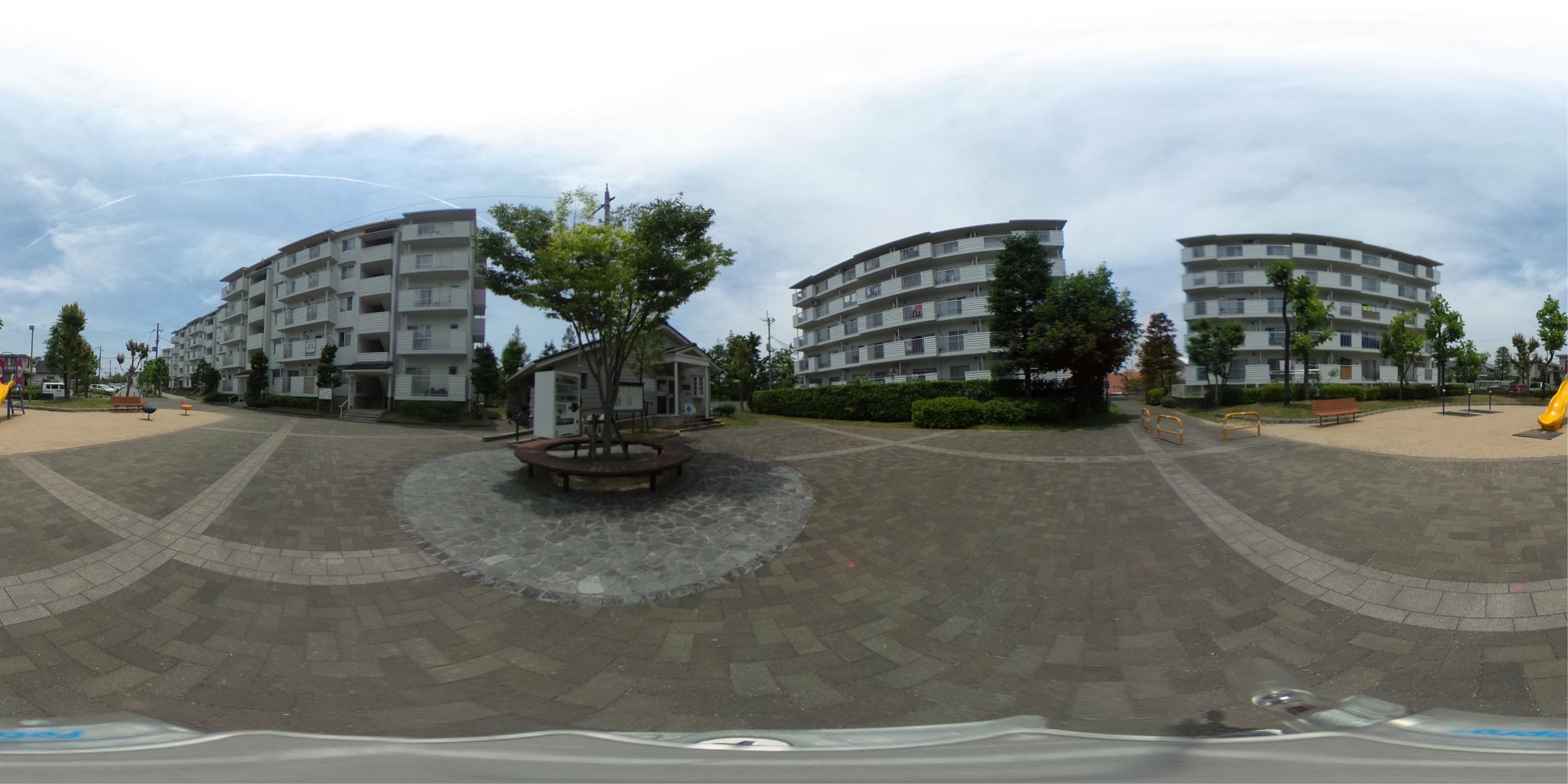 apartment 三田市すずかけ台二丁目1番

住棟配置図