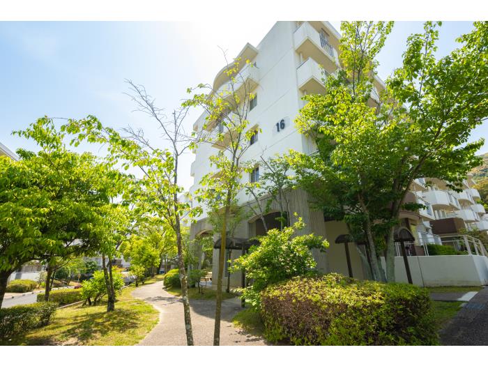 apartment 三島郡島本町若山台二丁目1番

住棟配置図
