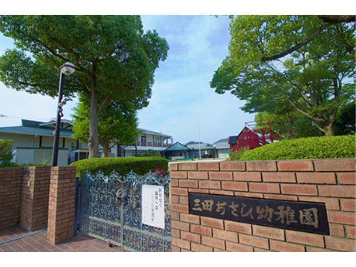 apartment 三田市あかしあ台三丁目28番地

住棟配置図