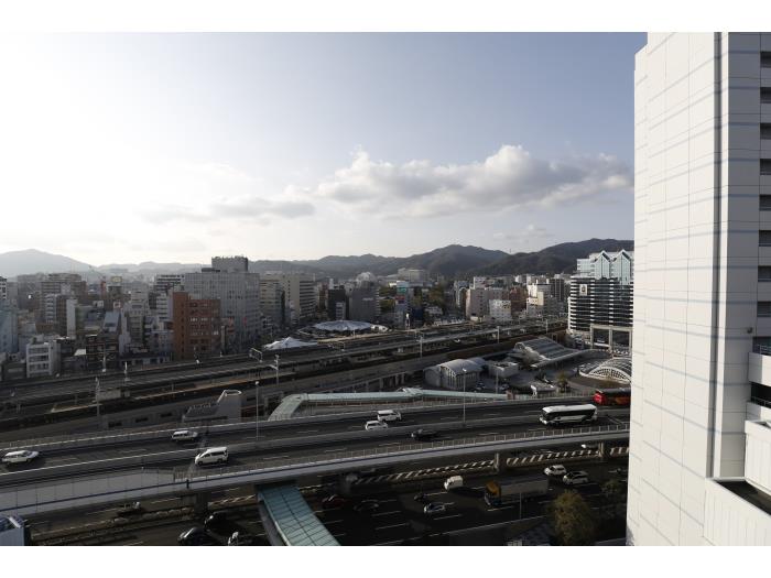 apartment 神戸市中央区東川崎町一丁目3番6

住棟配置図