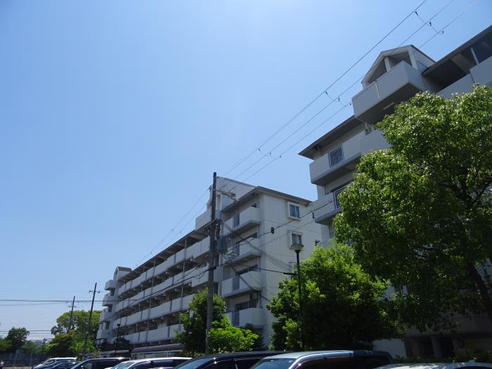 apartment 尼崎市大庄西町四丁目3番

住棟配置図