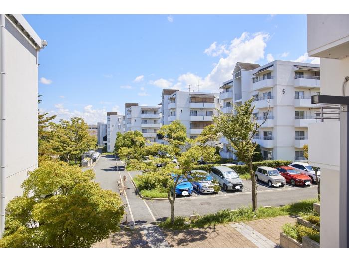 apartment 木津川市兜台1丁目1番地

住棟配置図