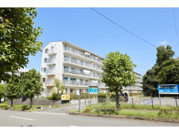 apartment 木津川市相楽台7丁目1番地1

住棟配置図