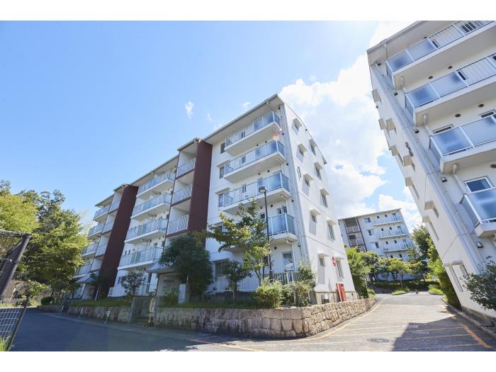 apartment 木津川市相楽台7丁目1番地1

住棟配置図