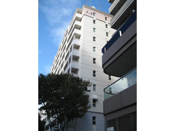 apartment 尼崎市潮江一丁目4番3

住棟配置図