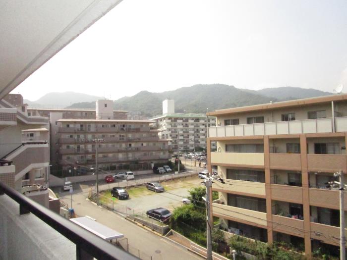 apartment 芦屋市朝日ヶ丘町6番23号

住棟配置図