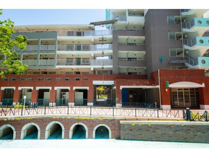 apartment 神戸市兵庫区駅南通五丁目2番

住棟配置図