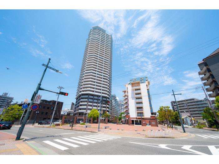 apartment 神戸市兵庫区駅南通五丁目2番

住棟配置図