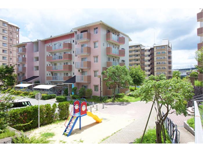 apartment 三田市すずかけ台三丁目5番

住棟配置図