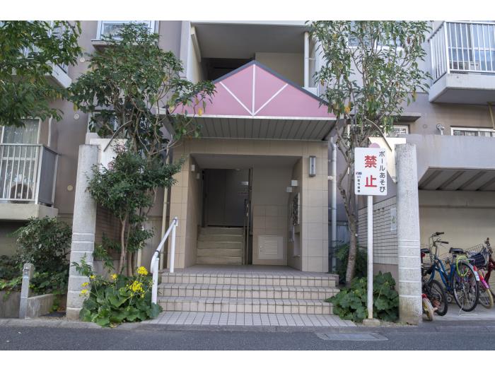 apartment 高槻市赤大路町44番

住棟配置図