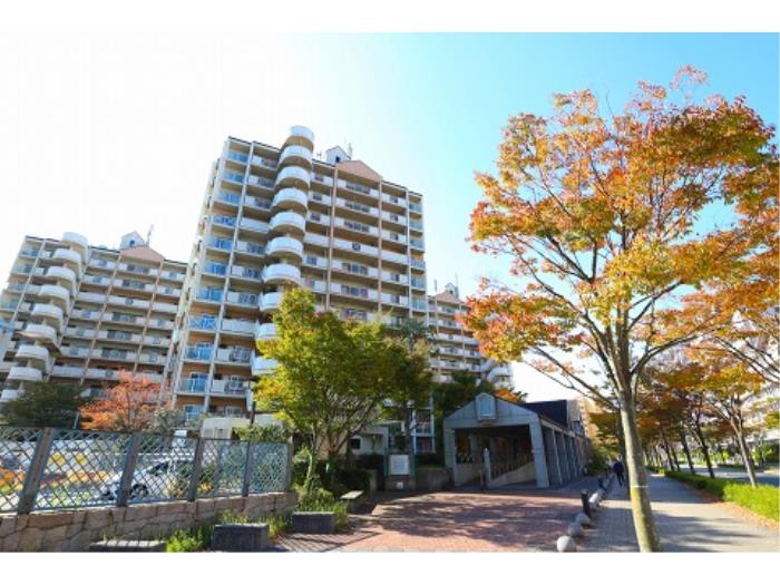 apartment 神戸市西区井吹台西町二丁目2番

住棟配置図