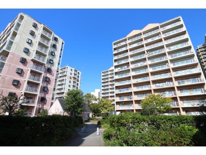 apartment 神戸市西区井吹台西町二丁目2番

住棟配置図