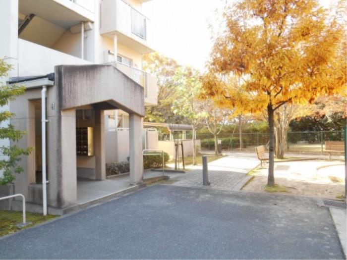 apartment 富田林市小金台四丁目2番

住棟配置図