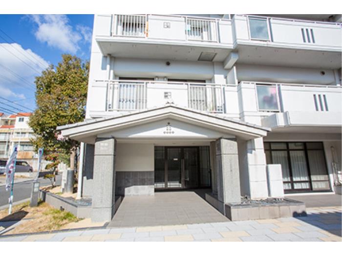 apartment 神戸市東灘区魚崎中町4丁目3番9

住棟配置図