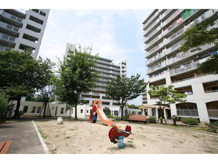 apartment 芦屋市朝日ヶ丘町4番

住棟配置図