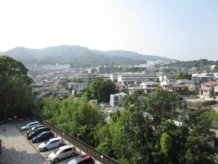 apartment 芦屋市朝日ヶ丘町4番

住棟配置図