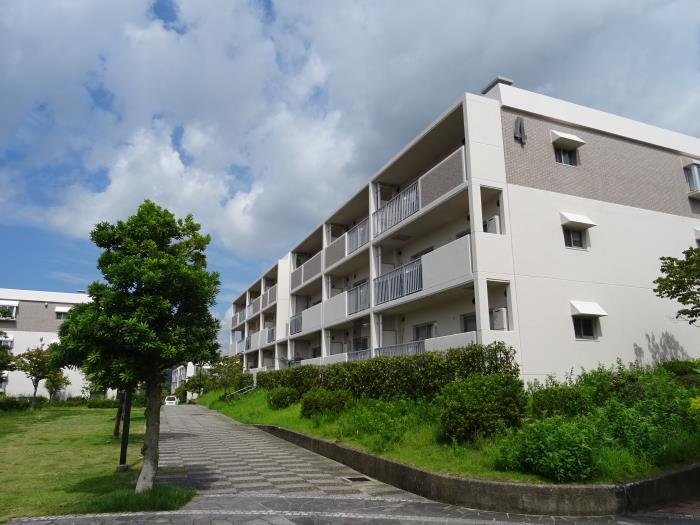 apartment 宝塚市御殿山3丁目6番

住棟配置図