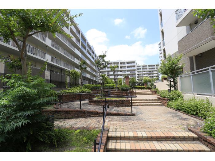 兵庫県神戸市中央区にあるUR賃貸住宅 ルネシティ脇浜町の周辺写真 3/12